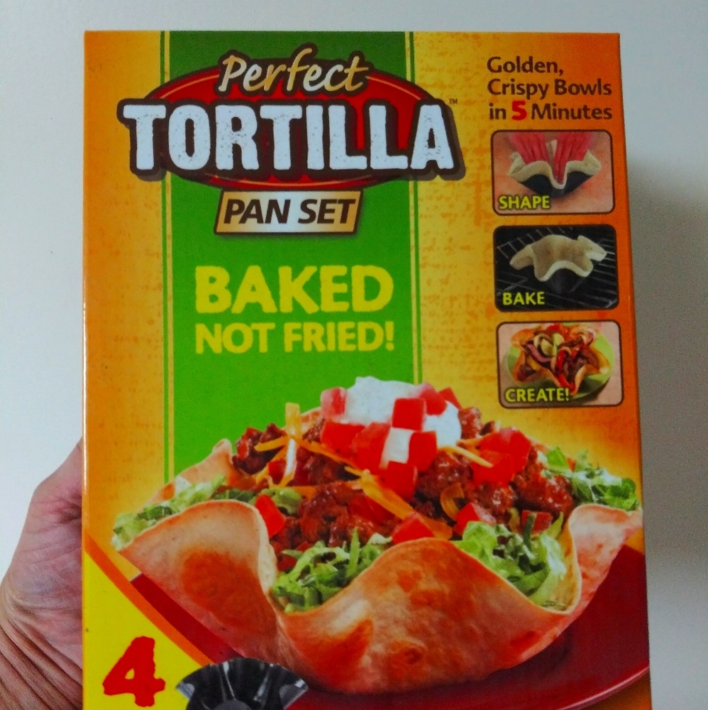 Perfect Tortilla Pan Set NWOT